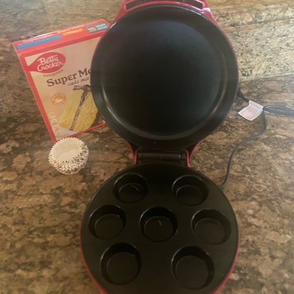 Mini cupcake maker - Picture 10 of 16